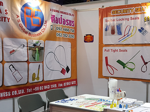 ออกบูธงานจัดแสดงนวัตกรรม ปี 2559 @ BITEC BANG